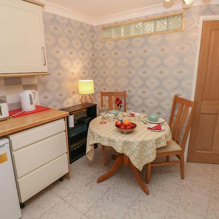 The Laurels Flat Cardiff Exterior foto